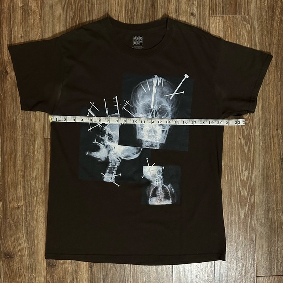 Sus Boy X-Ray T-Shirt - Picture 4 of 8